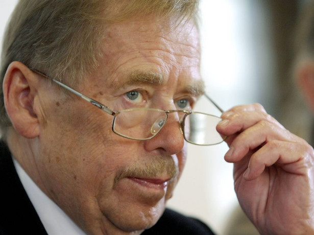 Havel wychodzi z ciężkiej choroby. Pięć miesięcy "izolacji od ludzi"