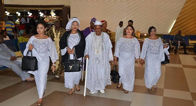 Alafin of Oyo and his four youngest wives