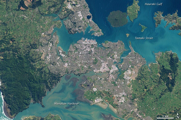 Auckland w Nowej Zelandii. Fot. dzięki uprzejmości NASA / JPL-Caltech