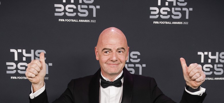 Gianni Infantino nadal będzie rządził futbolem. W FIFA bez zmian na "tronie"