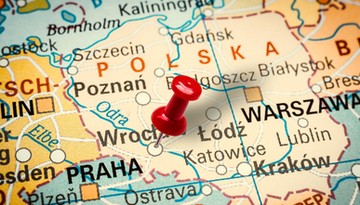 Młodzi Polacy, Czesi czy Rumuni – kto zarabia najwięcej, a kto wydaje najmniej?