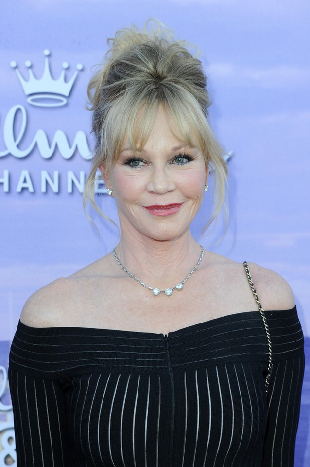 Melanie Griffith w prześwitującej kreacji