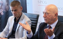 Walczy o 18 mln złotych. Komenda zdradził, co zrobi z odszkodowaniem