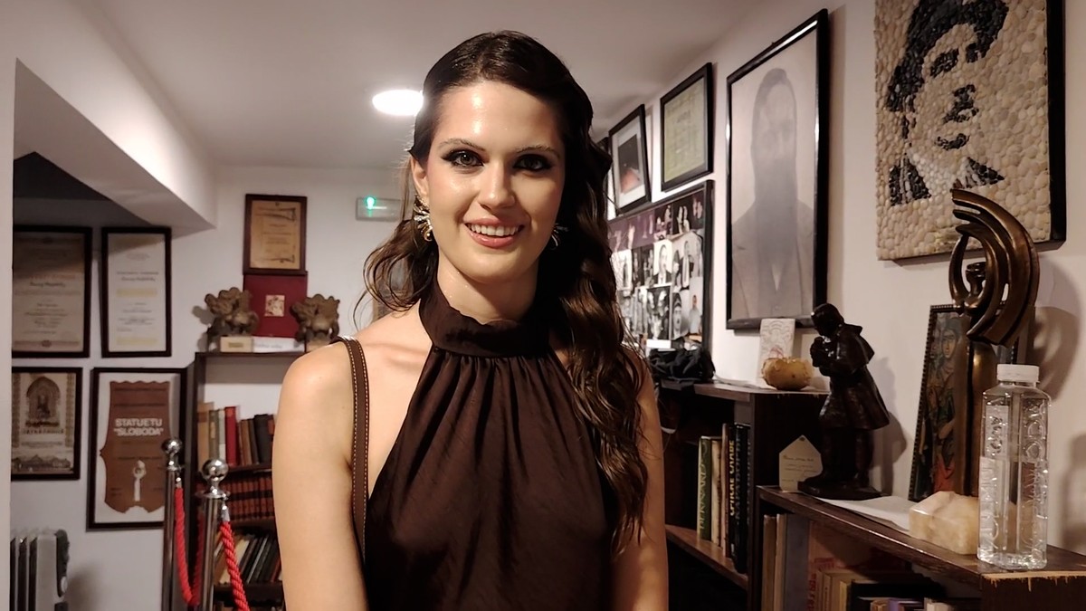 Staša Nikolić