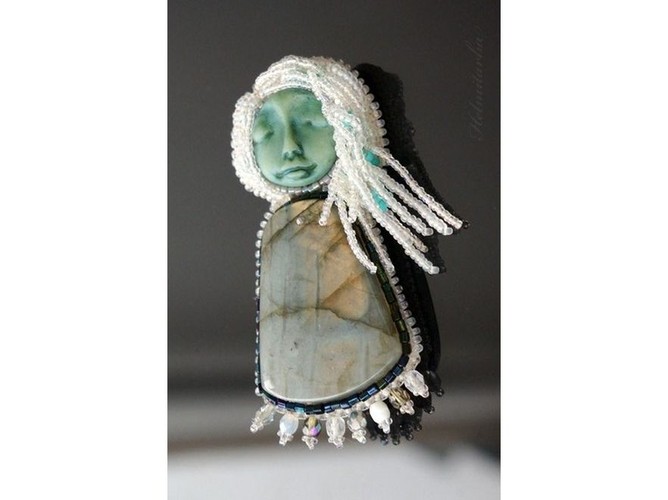 Koralikowa biżuteria fińskiej marki Helmitarha