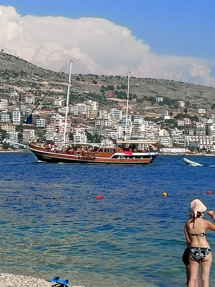 Jak dostać się z Korfu do Sarandy w Albanii?