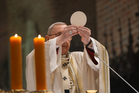 Msza Krzyżma w Katedrze Poznańskiej fot. Codzienny Poznań / S. Toroszewska