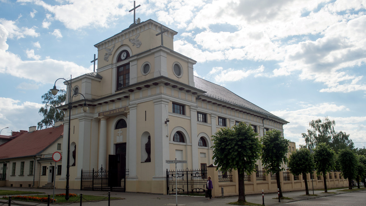 ALEKSANDRÓW ŁÓDZKI KOŚCIÓŁ LICYTACJA KOMORNICZA (Kościół św. Stanisława Kostki)