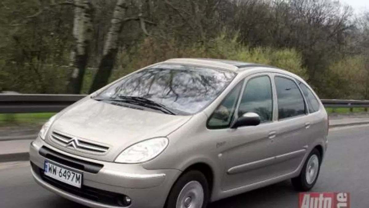 Citroen Xsara Picasso 2.0 HDi, Renault Scenic 1.9 DCi - Rodzinna decyzja