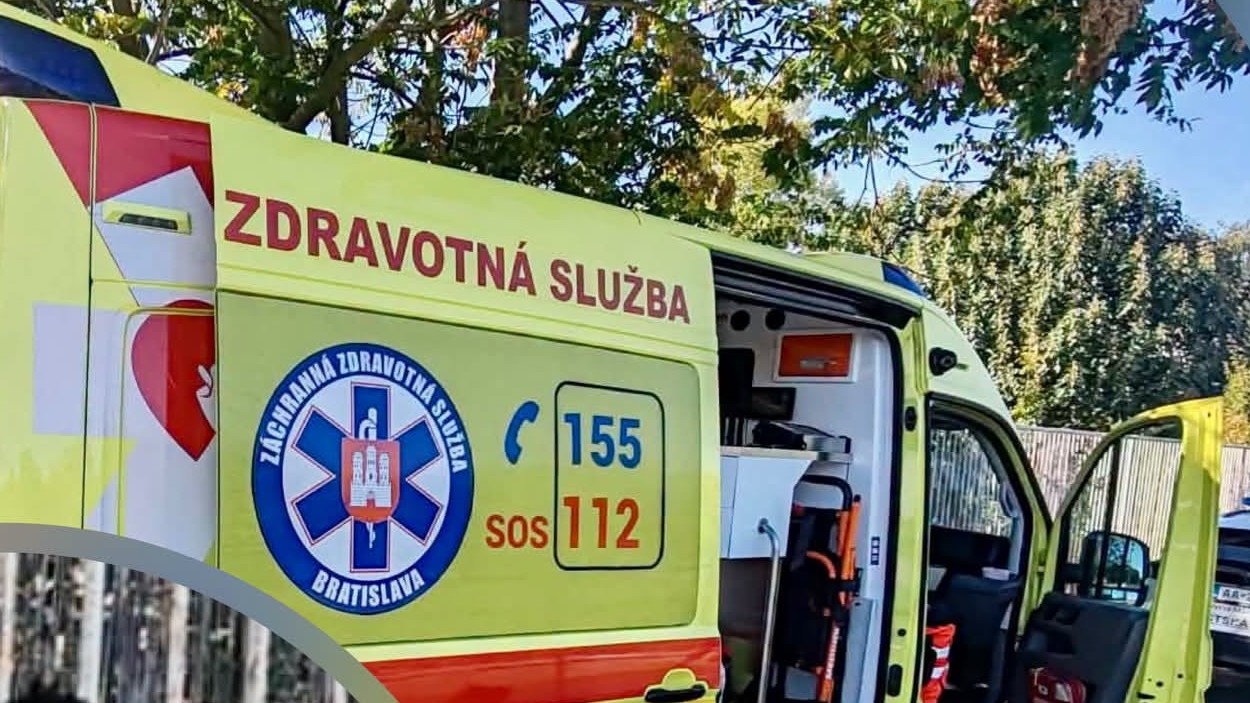 Mladík vypil priveľa energeťákov.