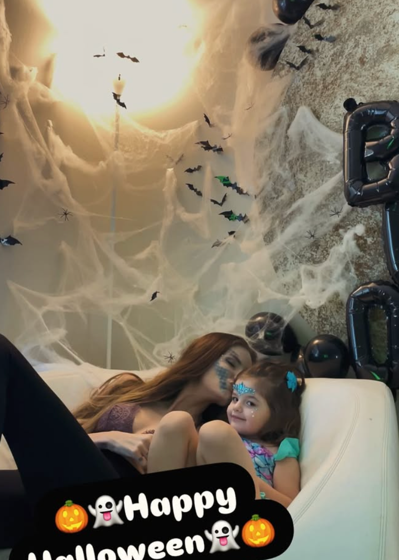 Bronislava Gregušová oslávila Halloween s dcérkou Brianou. 