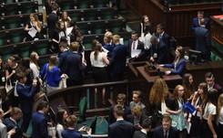 Jakub Hartwich na posiedzeniu Sejmu Dzieci i Młodzieży: Przykro mi, że nie może się ono odbyć w Sejmie