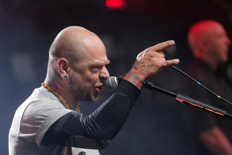 Tomek Lipnicki z Illusion na koncercie Męskie Granie 2018 w Żywcu fot. D.Kramski_44i6597