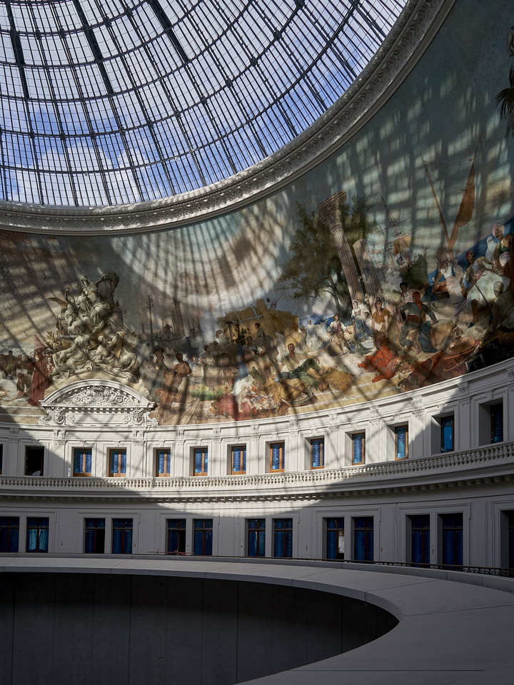 Bourse de Commerce: muzeum Francoisa Pinaulta