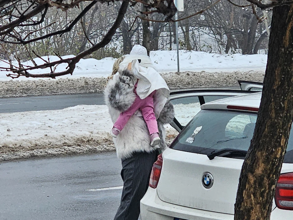 Krštenje ćerke Milice Veličković i Terze: Njega izveli iz Zadruge 9 Elite, ona ispred crkve