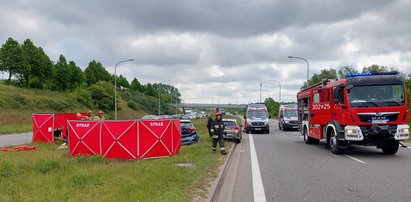 Straszna śmierć w płomieniach. To 46-latek spowodował makabryczny wypadek w Gdańsku [WIDEO]