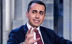 Włochy zapowiadają walkę z UE o zniesienie sankcji wobec Rosji. "Nasze firmy ponoszą ogromne straty"