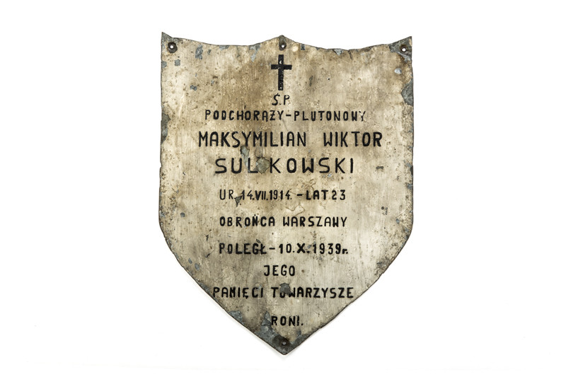 Tabliczki nagrobne obrońców Warszawy, wrzesień 1939
