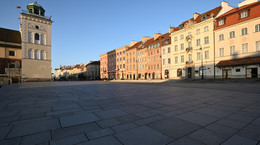 Rok temu liczba zakażonych przekroczyła 1 tys. Potem fala szybko przybierała na sile. Jak będzie teraz?