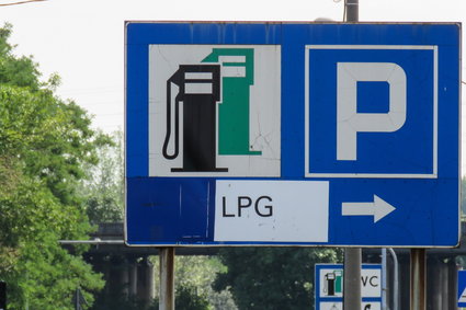 Właściciele aut z LPG płacą mniej za paliwo, ale więcej za OC