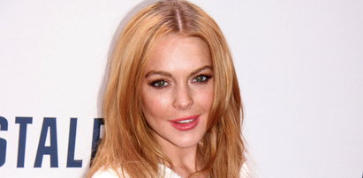 Lindsay Lohan promienieje na salonach