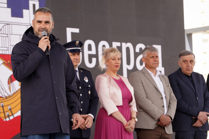 Sa Savskog trga startovala biciklistička trka Beograd-Banjaluka, početak proglasio gradski sekretar Beograda za sport i omladinu Nikola Penić.