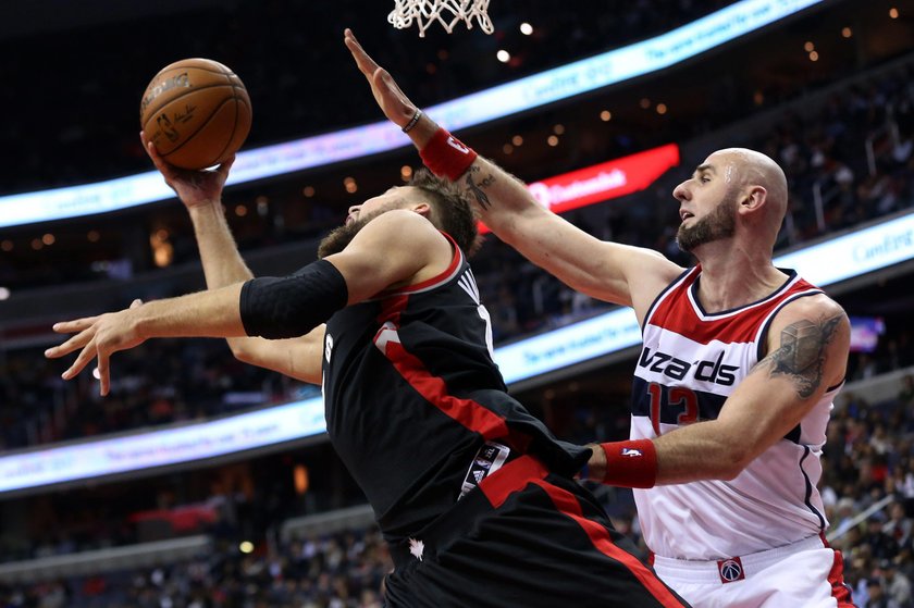 Płaczące dziecko zmotywowało Gortata. Washington Wizards pokonali New York Knicks 119:112