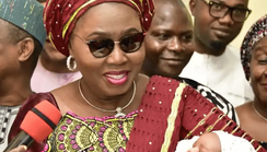 Mrs Akeredolu presents cash, gifts to first baby of 2023, others