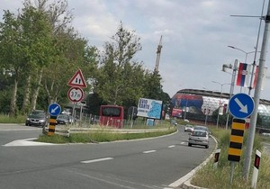 Vožnja u kontrasmeru, Surčin