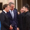 Emanuel Makron, Kirijakos Micotakis i Volodimir Zelenksi tokom samita Koalicije voljnih u Parizu 13. jula