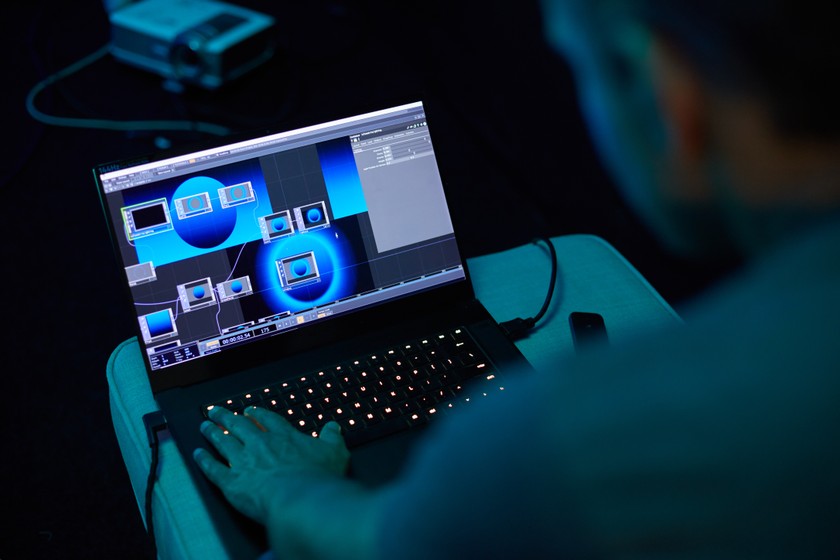 Maotik verbindet Kunst und Wissenschaft.