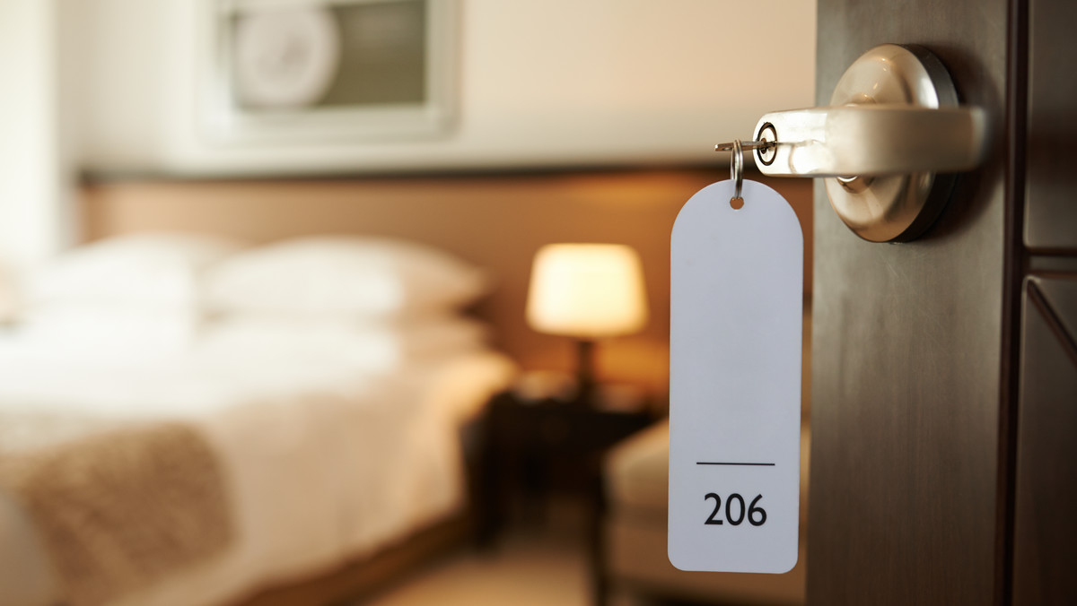 Zmiany limitów w hotelach i nowe zasady podróżowania. Rząd ogłosił restrykcje 