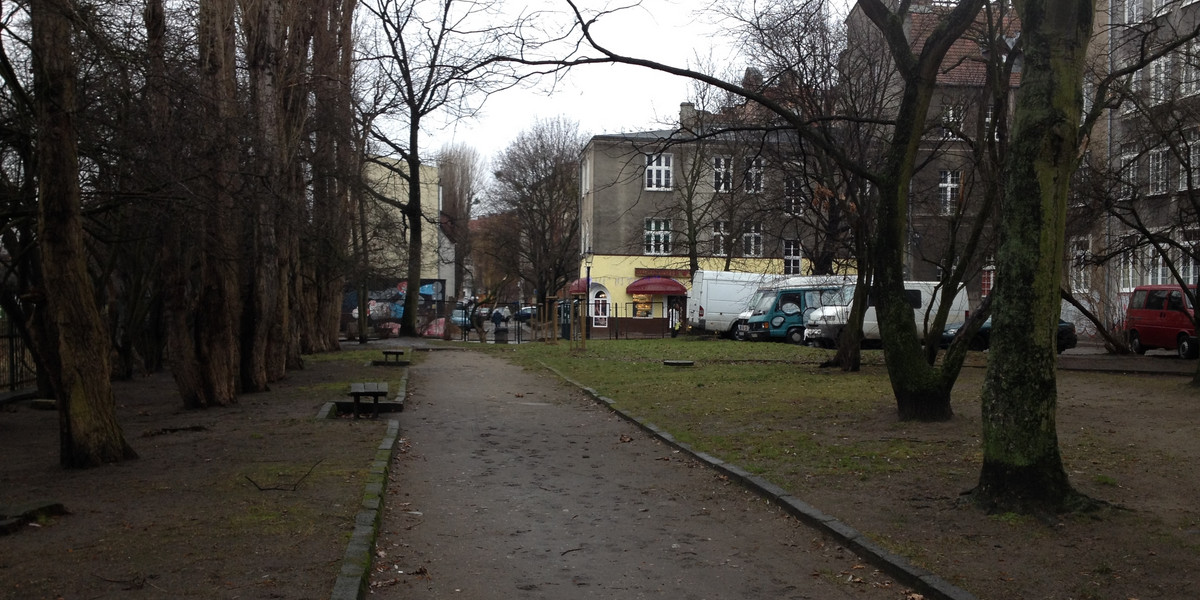 Park straszy przechodniów