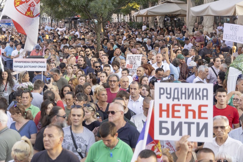 Godinama se pravi atmosfera d aprotesti nisu politički, smatra Grbović