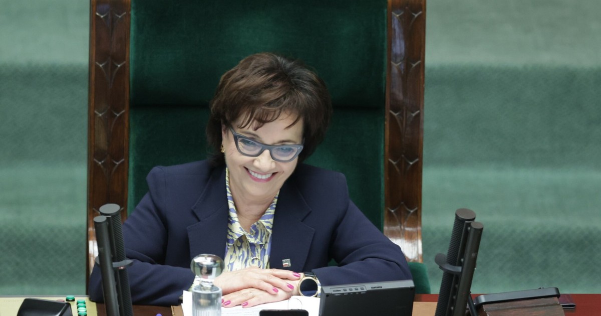 Elżbieta Witek v Sejmu jako „jednička“ v Lehnici.  Rád PiS chválí