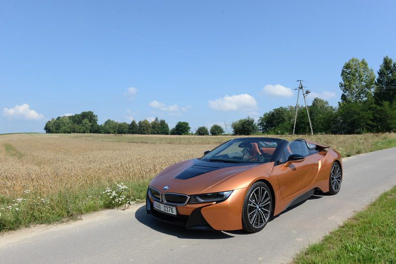 BMW i8 Roadster