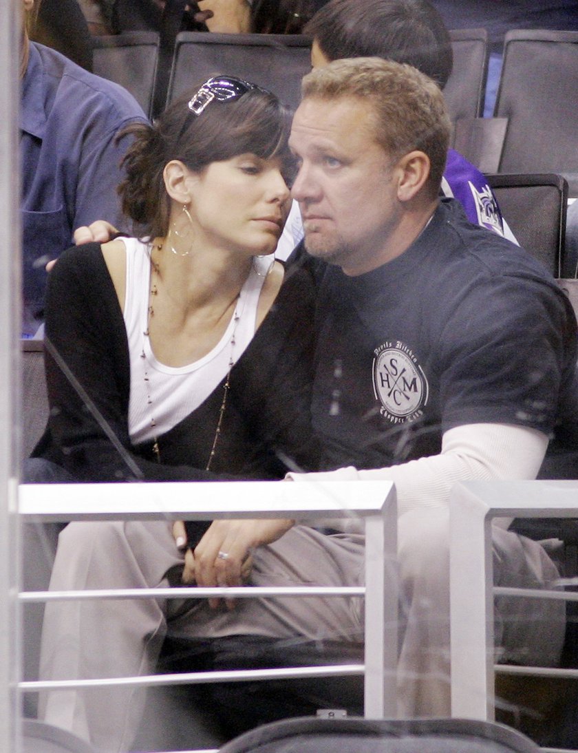 Sandra Bullock, Jesse James