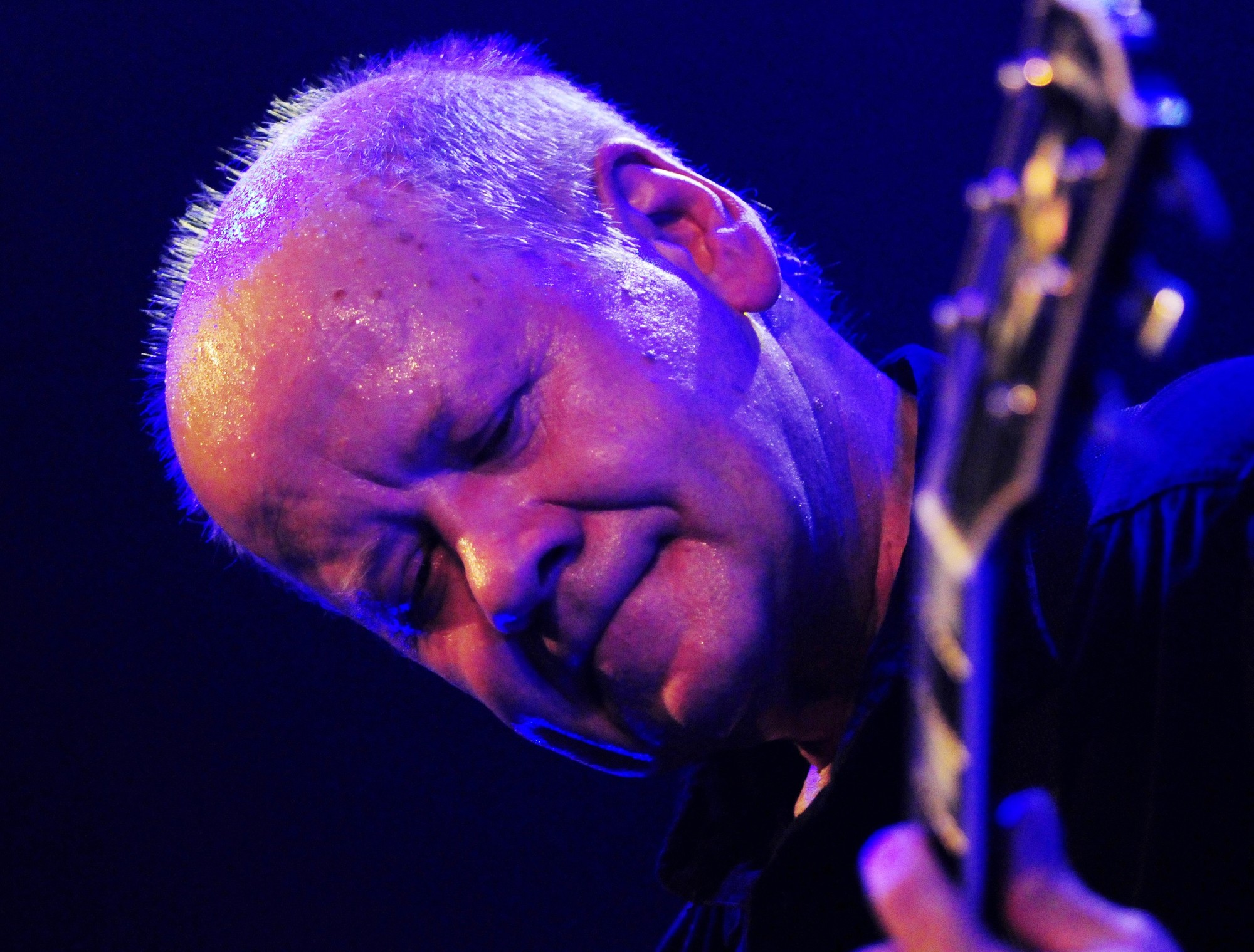 Český rockový gitarista Radim Hladík.