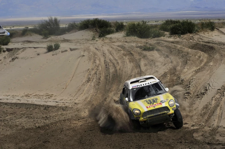 Dakar 2013: Łaskawiec zwycięzcą 9 etapu