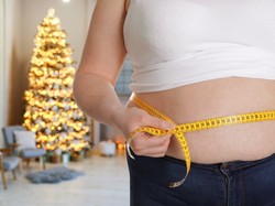 Kilka niewyszukanych rzeczy, które warto teraz jeść i pić, by poczuć się lżej