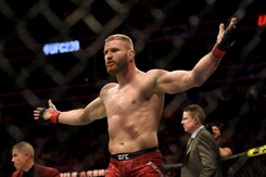 Jan Błachowicz stracił mistrzowski pas UFC. Przegrał przez poddanie [WIDEO]