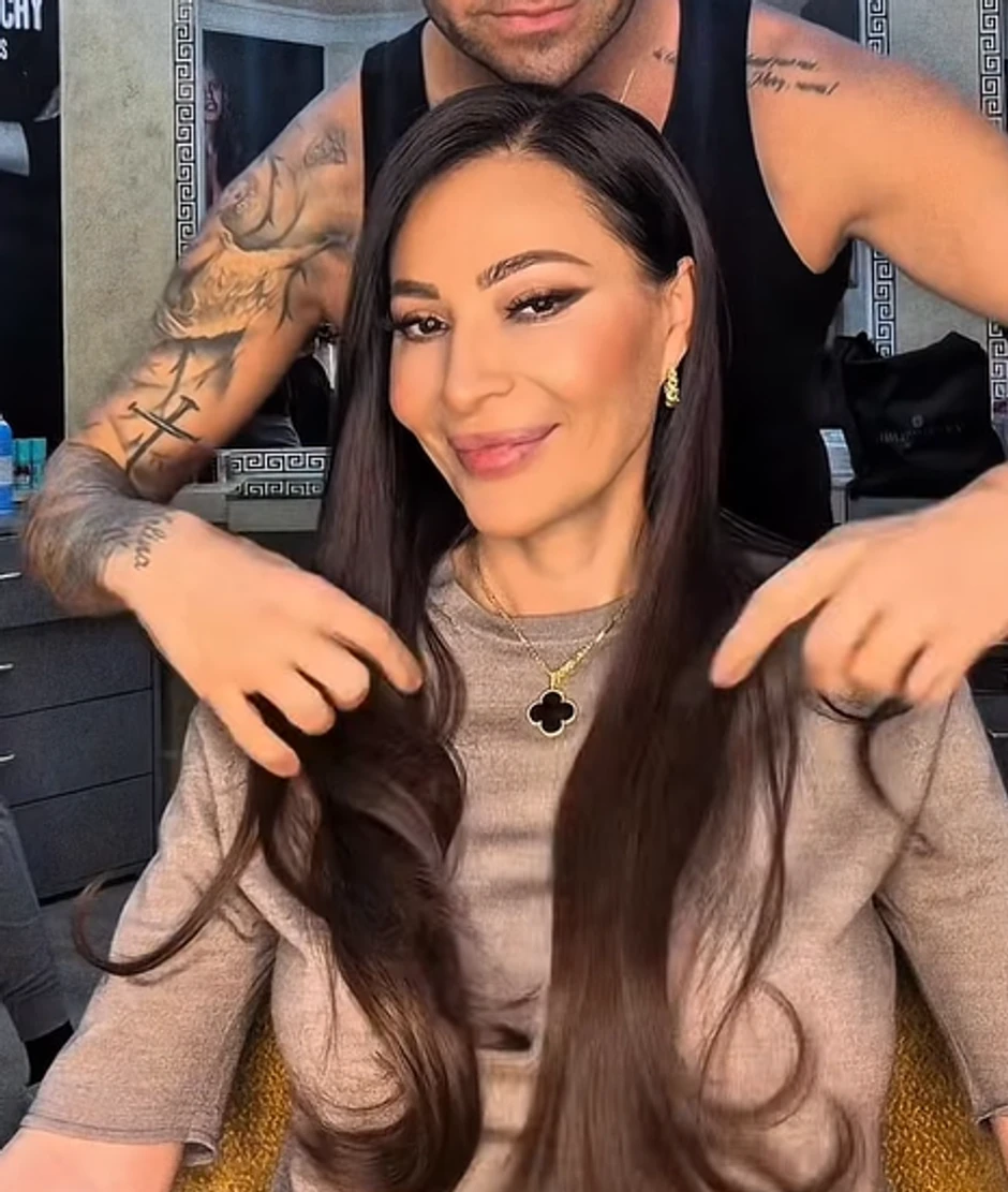 Ceca Ražnatović nadogradila kosu