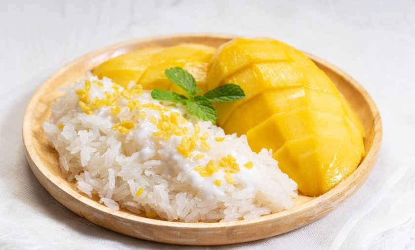 Mango sticky rice