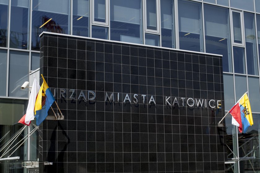 Katowice. Prezydent Katowic da podwyżkę pracownikom