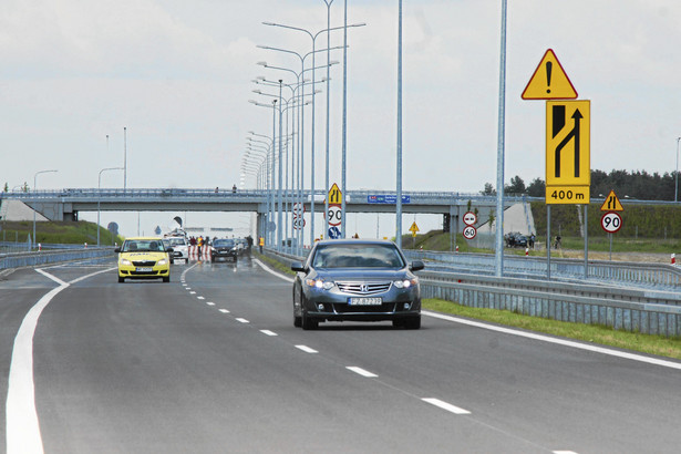 Rząd sięga do kieszeni kierowców. Autostrada A2 płatna. Za 78 zł z Warszawy do Świecka