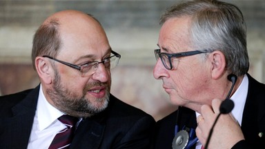 Juncker i Schulz: podejrzana męska przyjaźń