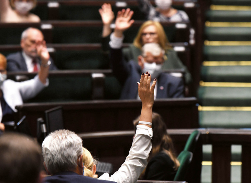 To nie jest śmieszne. Rządzący nie chcą opublikować ustawy, którą przez pomyłkę przyjęli