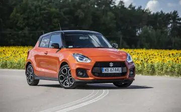 SUZUKI Swift Comfort Plus NAVI 1.2 VVT 94KM 69KW