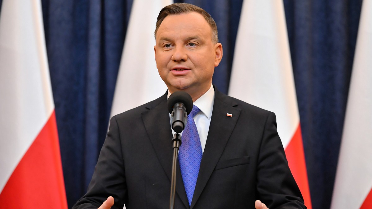 Prezydent Andrzej Duda zwołał na wtorek na godz. 11.00 posiedzenie Rady Bezpieczeństwa Narodowego - poinformował Marcin Kędryna, dyrektor biura prasowego Kancelarii Prezydenta RP.