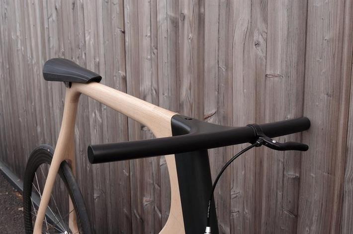 Arvak Bicycle - stylowy rower z drewna jesionu